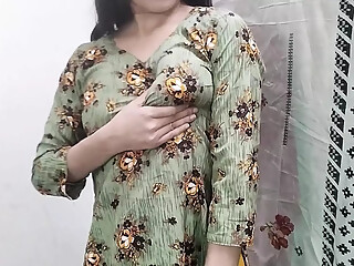Tusion me aayi girl ko paise dekar pel diya
