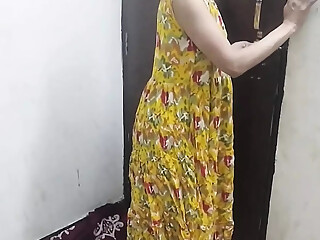 Buaa ki ki ghar me band karke chod diya