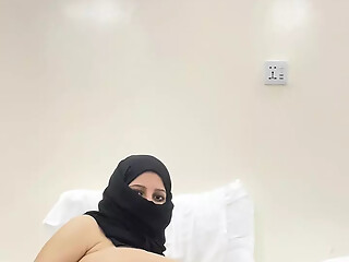 Arab Muslim Hijab Whore Anal Gaping and Shaking Orgasm