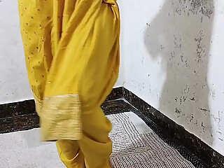 Doctor ko paise nhi dene par usne meri jabar dasti chut mari