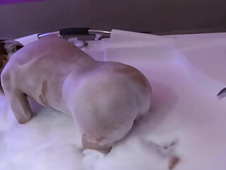 I'm Driven Crazy with Passion by My Stepbrother's Big Cock, I Enjoy It in the Motel Jacuzzi