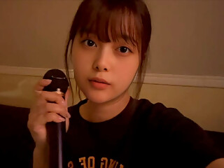 [Don't open the door...] Pounding. Karaoke masturbation. - She is a very innocent female college student who puts her fingers in and out of her hard.