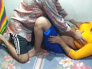 Hot girl desi village husband wife tightpush new video