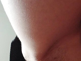 I masturbate my hairy pussy intensely until I cum