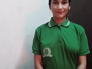 School wale sir ne peshab karte dekh liya
