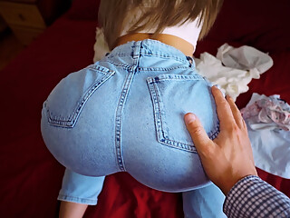 Stepbrother helps stepsister clean her room...but things got dirty...