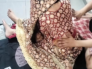 Bhabhi ko nanga kar ke family ke samne chod diya
