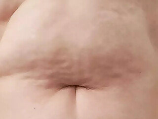 Millf's vagina rubbing a dildo