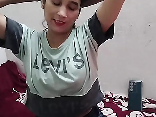 Cute school girl ko paise dekar jabar dasti pela