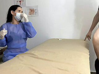 A big ass doctor sucks it on me in the hospital office, I in her hands.