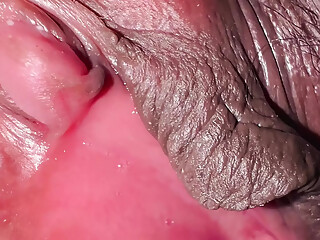 Srilankan mam hairy pussy, played, vibrator buttplug all in i play