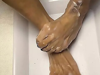 Melove Sexy Asian Feet with Long Toes Getting Lotion