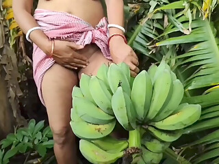 I went outside naked and picked bananas your nomita bhabhi.