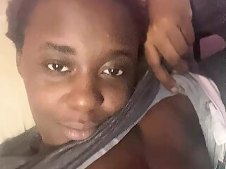 FEMALE RAPPER EXPOSED : (new famous girl)