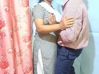 SCHOOL GIRL HAVING SEX WITH HER BOYFRIEND FROM ANOTHER SCHOOL AT COACHING CENTER