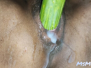 Horny Pinay Wife Firstime Masturbating Using Cucumber then She Squirts Alot