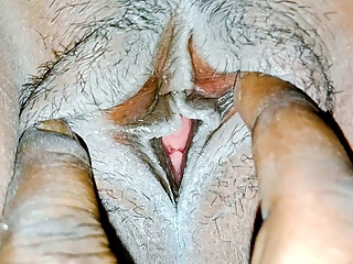Hot Desi Body Pussy Massage