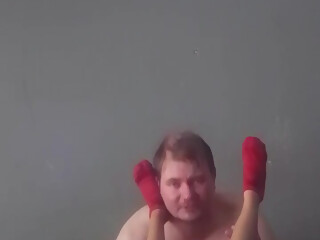 Old Man Eating 18 Year Old Petite Teen's Pussy and Gets Handjob