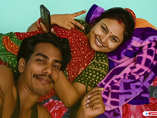 Indian Bangali Bhabhi New Couple Merried Injoy Indoor Bed Romance By -Snapchat143