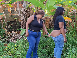 Latina BBW Walking Outdoors with Her Pants Down Low