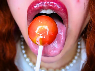 LOLIPOP LICKING ASMR