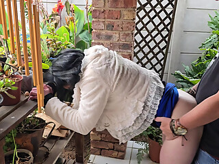 My friend sharing his wife for a quick outdoor fuck,sharing cum in her pussy