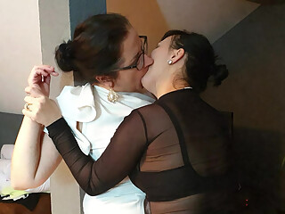 Lesbian Kinky Afternoon