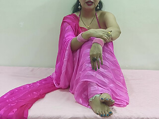 Tight Pussy Desi Bhabhi in Saree Fucked Hard by Devar in Hindi Audio