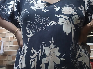 Desi girl khala mace dhora talking story