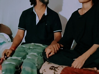 mobile chahie main kuchh bhi karungi