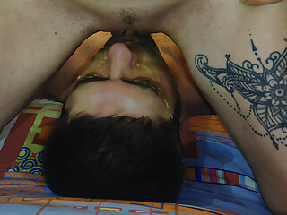 MY WIFE SITS ON HER FACE AND PEES IN MY MOUTH!! SQUIRT IN THE MOUTH! TYACHET!