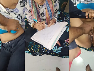 Homemade sex mms of hot young girl studying.