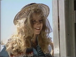 Blonde couple pussy fucking on the table