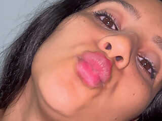 My vagina is too closed, I need someone to help me