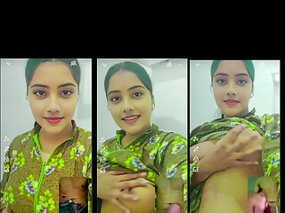 Desi Sexy girl video call sex chatting, xxx video sex chat on video call with bf