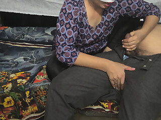 Dasi bhabhi with doctor fees ki badale pura pel diya full hindi audio