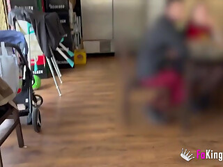 Exhibitionist BBW proves us she's the queen of the 'hood by showing us her amazing body